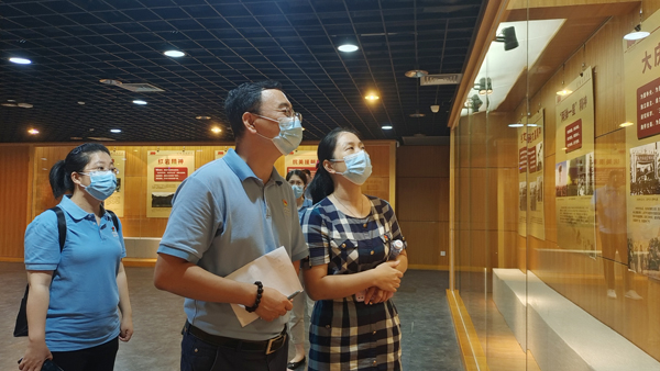 F:\2021年工作\2021年照片\20210624參觀理想照耀中國主題展覽\20210624參觀理想照耀中國主題展\官網(wǎng)用寬600\04.jpg F:\2021年工作\2021年照片\20210624參觀理想照耀中國主題展覽\20210624參觀理想照耀中國主題展\官網(wǎng)用寬600\04.jpg